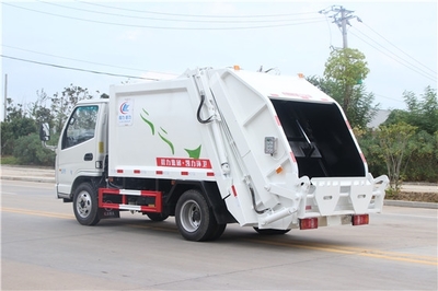 4方压缩垃圾车 城市环卫的专用高效解决方案