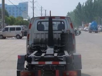 图长安勾臂垃圾车厂家直销与武汉汽车改装油罐车服务